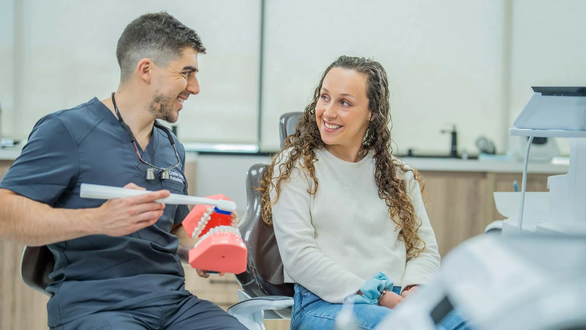 5 Razones por las que Cuidar tus Encías es tan Importante como Cuidar tus Dientes