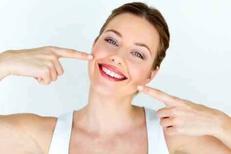 ¿Qué es la estética dental avanzada y cómo puede transformar tu sonrisa?